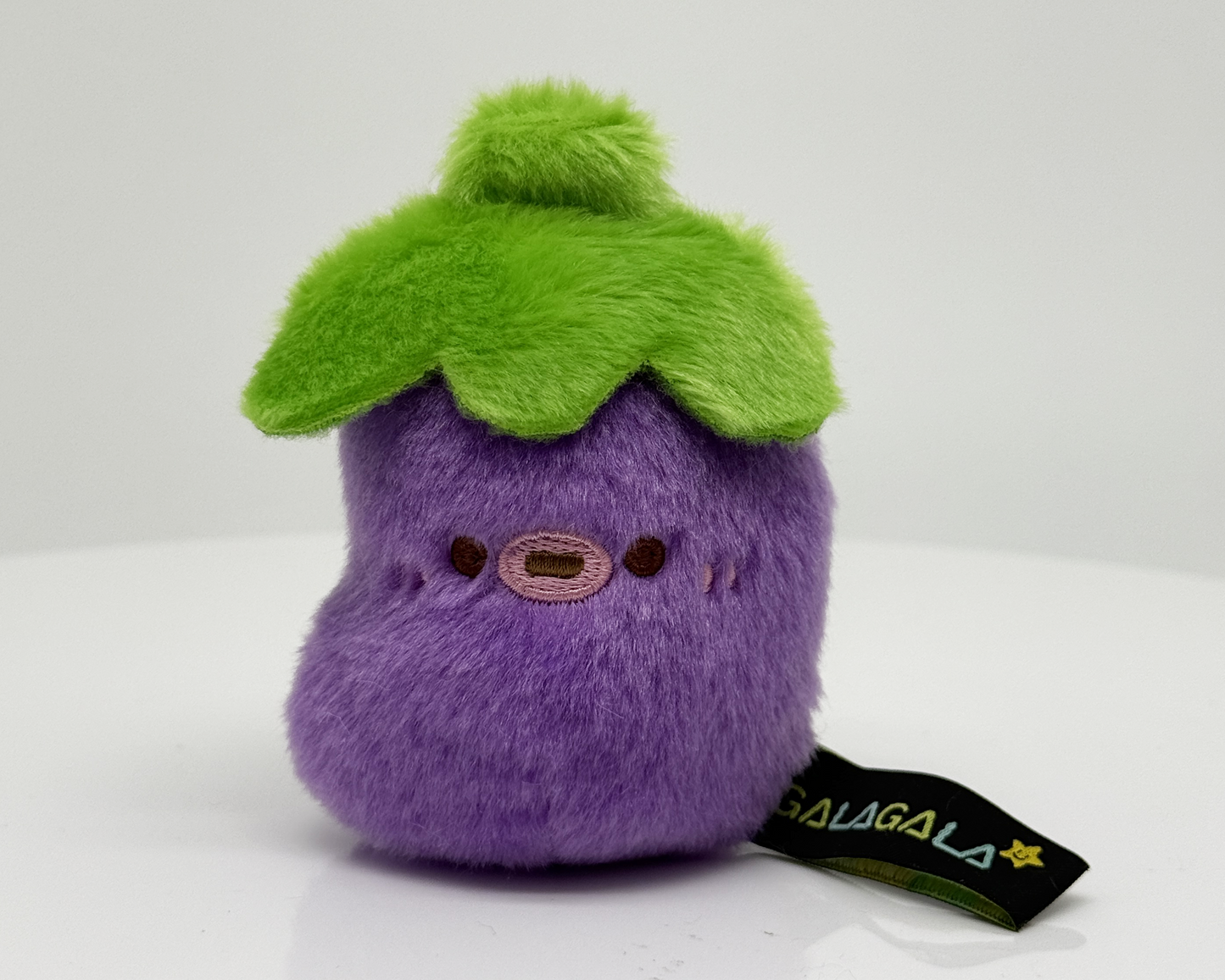 Plushie Planet® - Thick Lip Series - Egg Plant Keychain (厚唇系列 - 茄子吊飾)