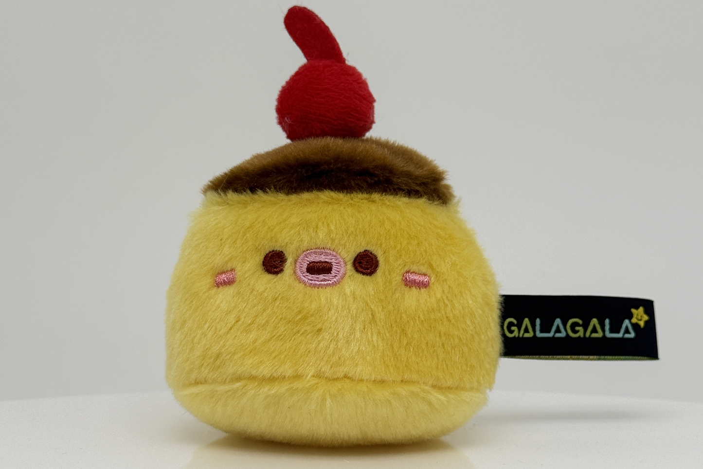 Plushie Planet® - Thick Lip Series - Pudding Keychain (厚唇系列 - 布甸吊飾)